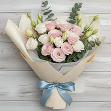 Букет цветов из:  Лизиантусы в Обояни