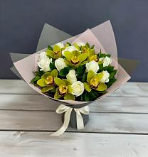 Букет цветов из:  Орхидеи и Розы в Обояни