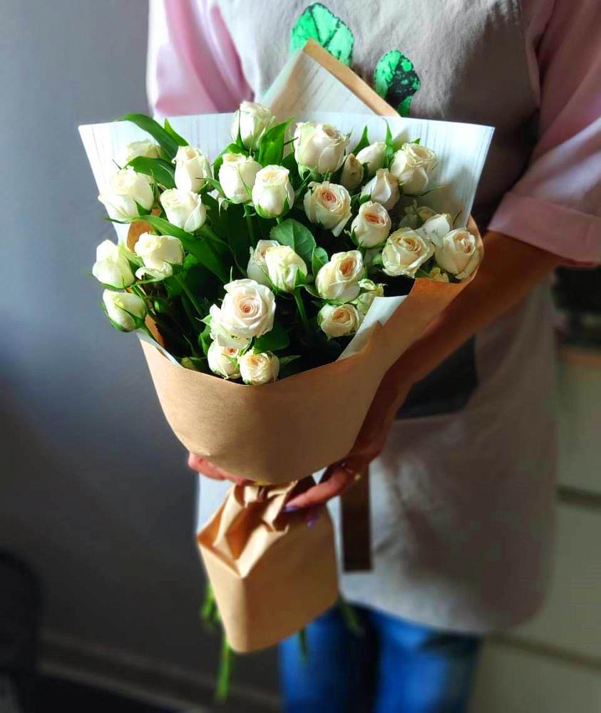 Букет цветов из: Розы в Обояни