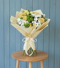 Букет цветов из:  Хризантемы и Розы в Обояни