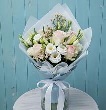 Букет цветов из:  Розы и Лизиантусы в Обояни