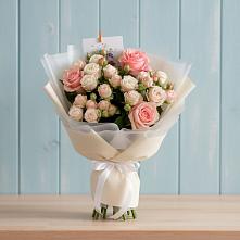 Букет цветов из:  Розы в Обояни